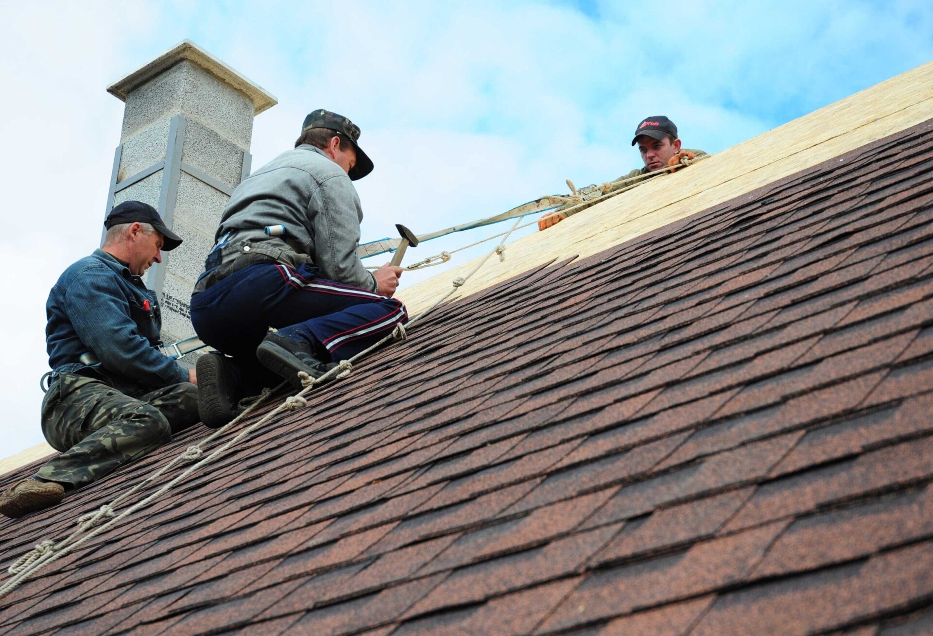 Why Working With Experienced Roofing Companies Matters post thumbnail image